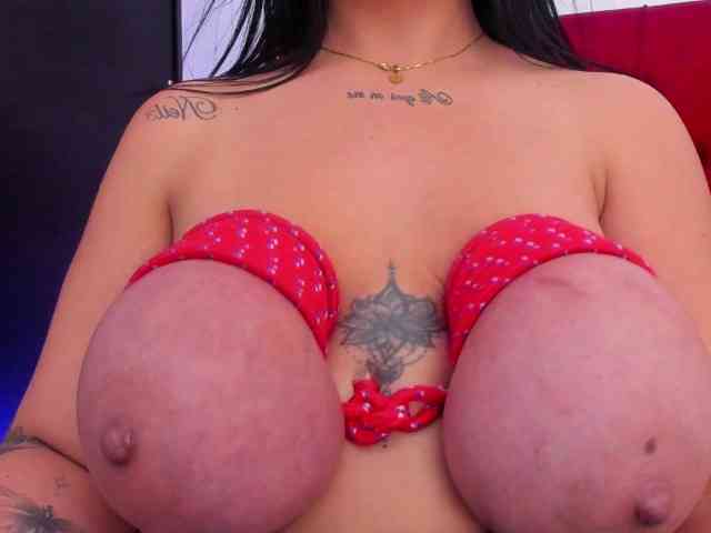 Katty-West webcam