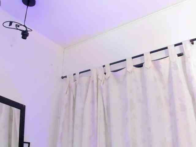 Katty-West webcam