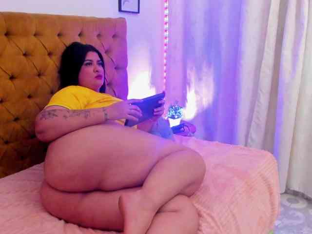 Katty-West webcam