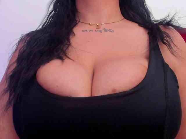 Katty-West webcam