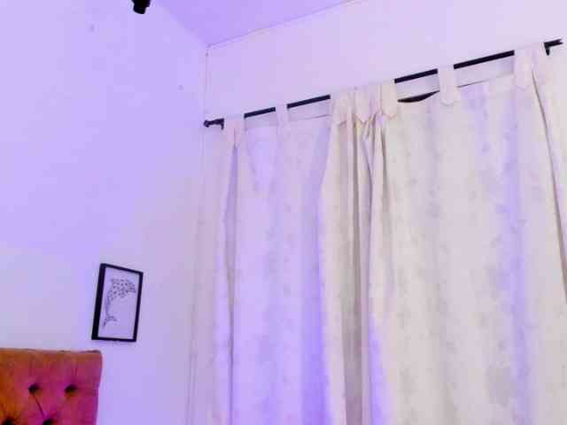 Katty-West webcam
