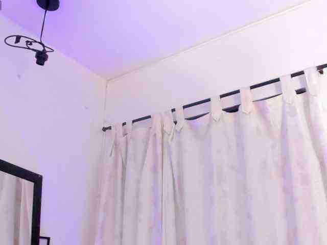 Katty-West webcam