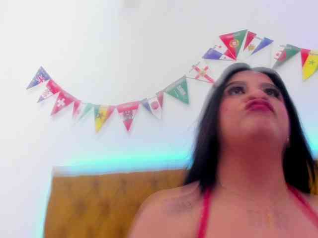 Katty-West webcam