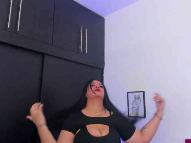 Katty-West webcam