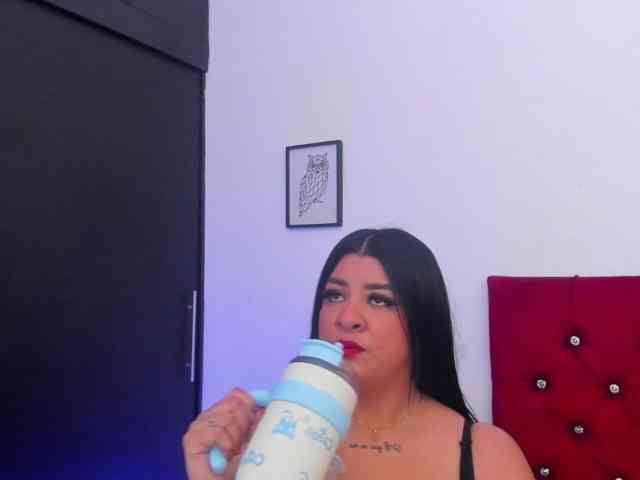 Katty-West webcam
