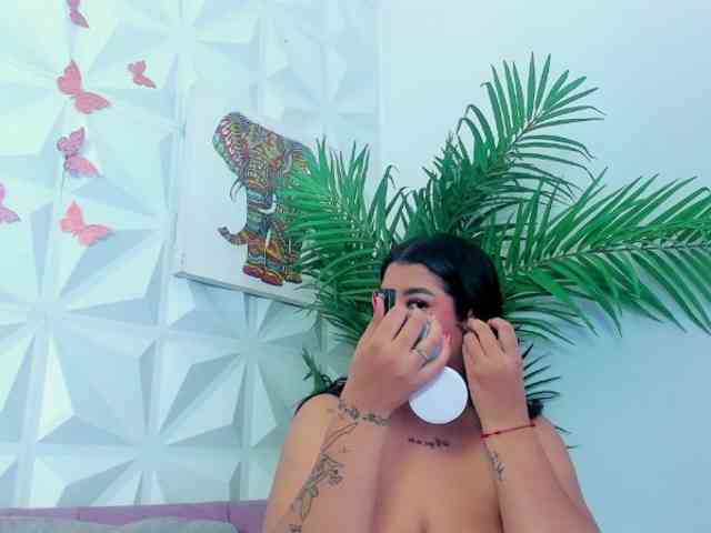 Katty-West webcam