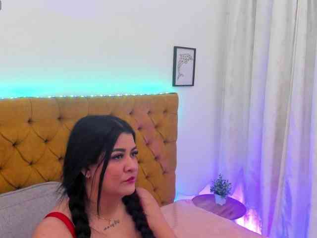 Katty-West webcam