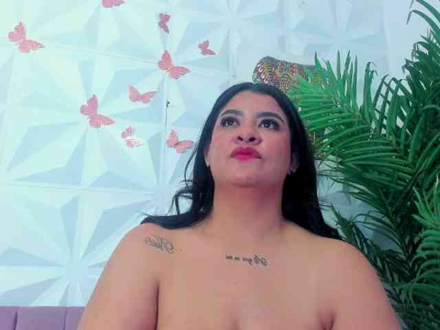Katty-West webcam