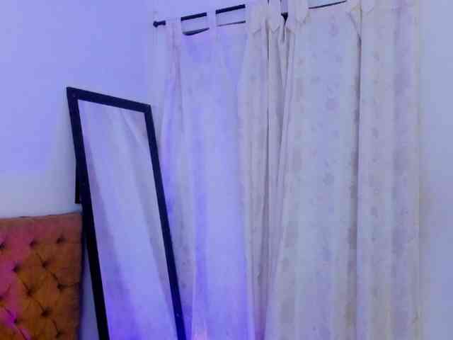 Katty-West webcam
