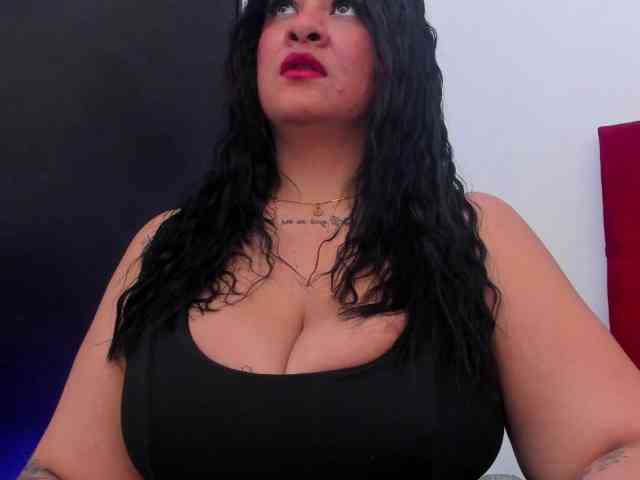 Katty-West webcam