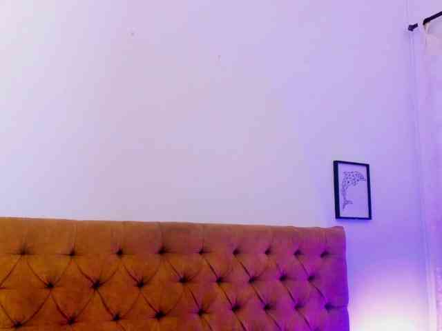 Katty-West webcam