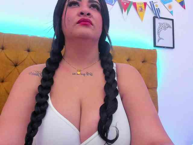 Katty-West webcam