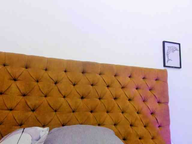 Katty-West webcam