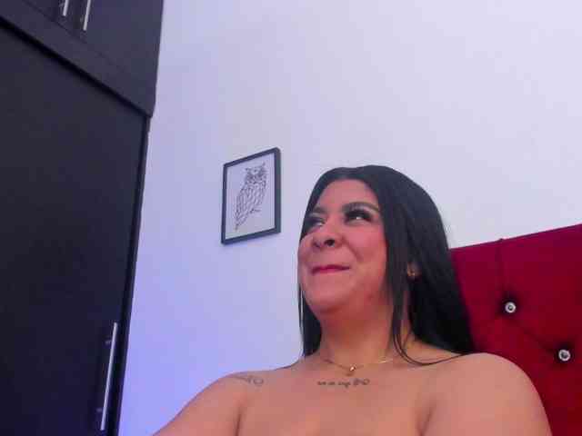Katty-West webcam