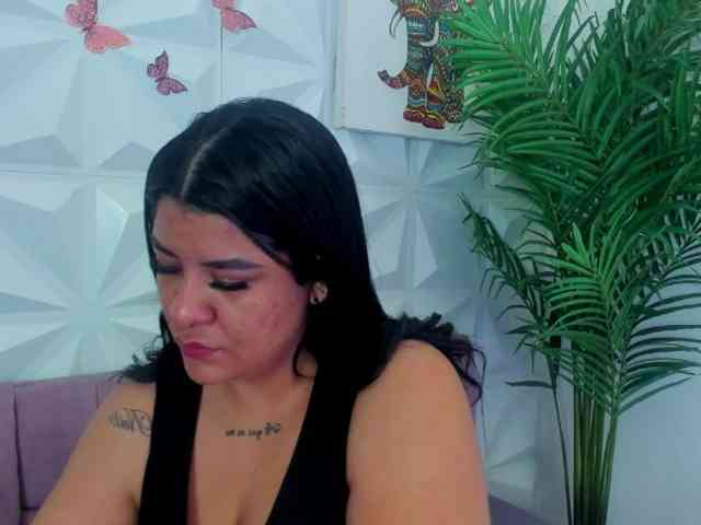 Katty-West webcam
