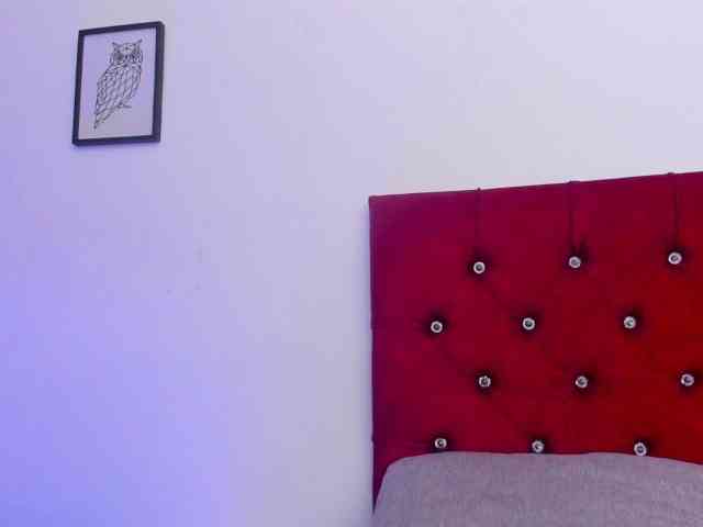 Katty-West webcam