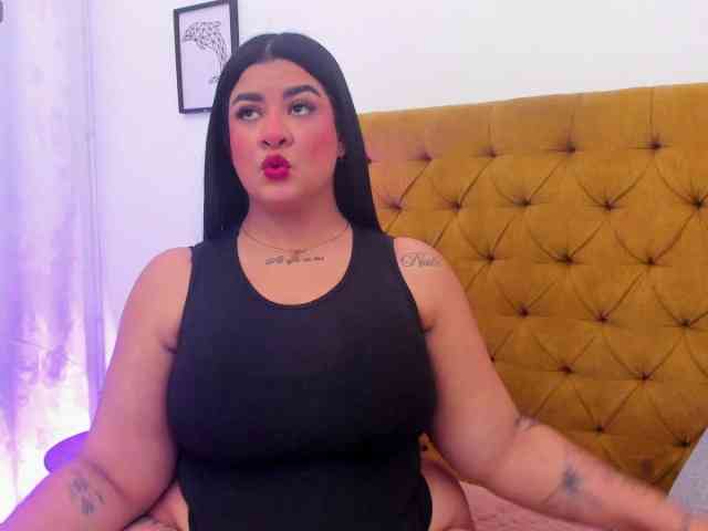 Katty-West webcam