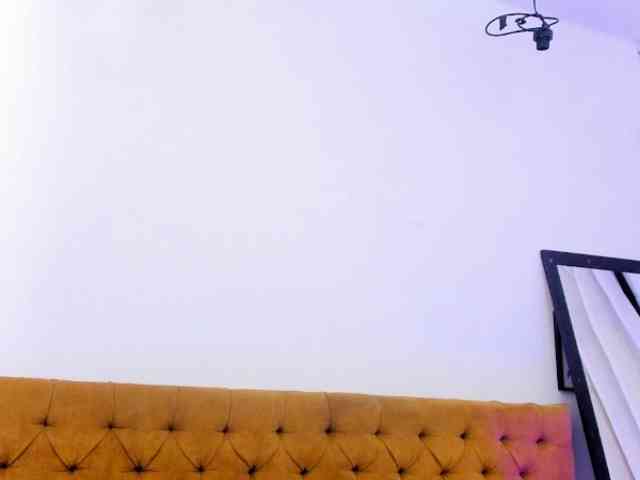 Katty-West webcam