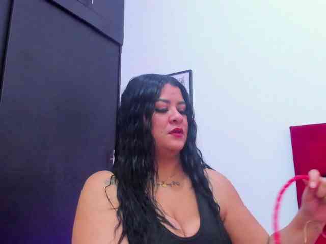 Katty-West webcam