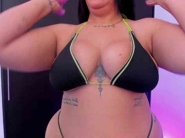 Katty-West webcam