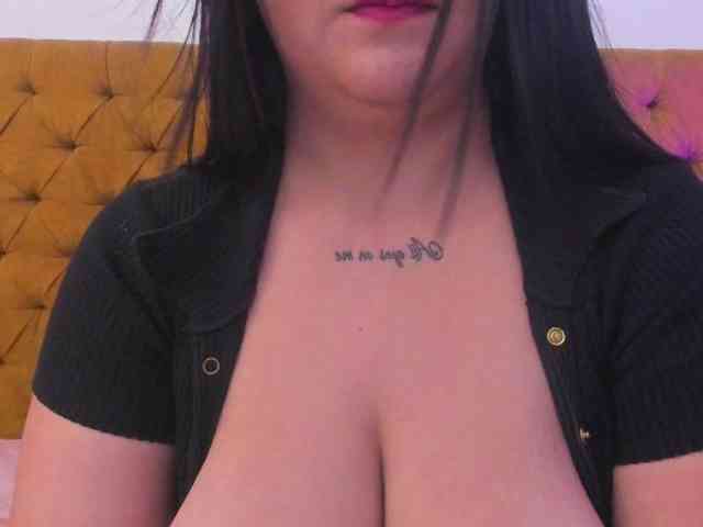 Katty-West webcam