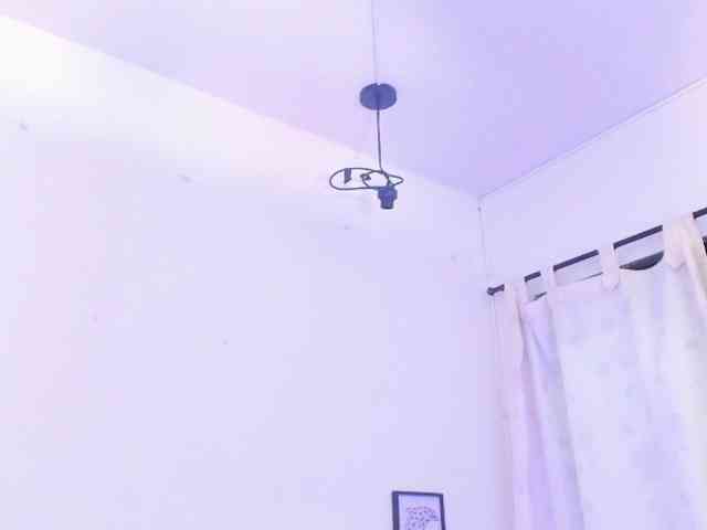 Katty-West webcam