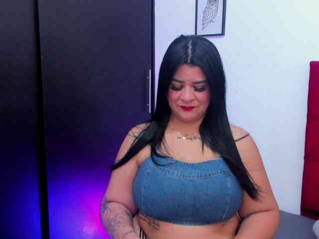 Katty-West webcam