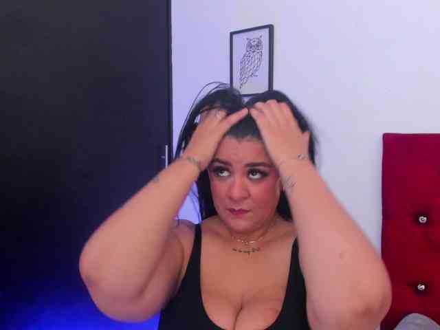 Katty-West webcam