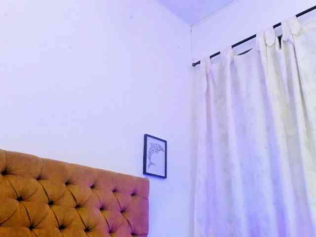 Katty-West webcam
