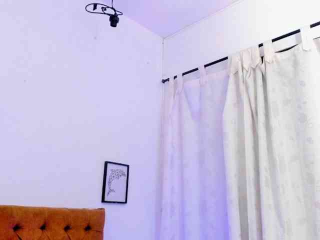 Katty-West webcam