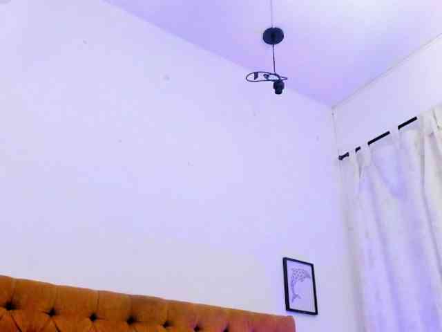 Katty-West webcam