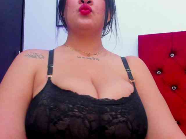 Katty-West webcam