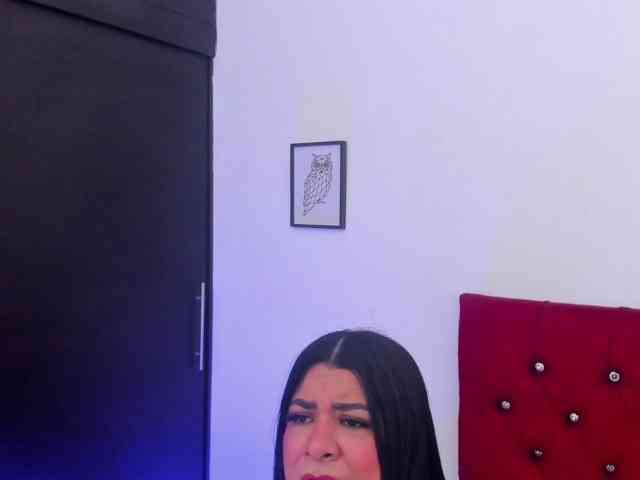 Katty-West webcam