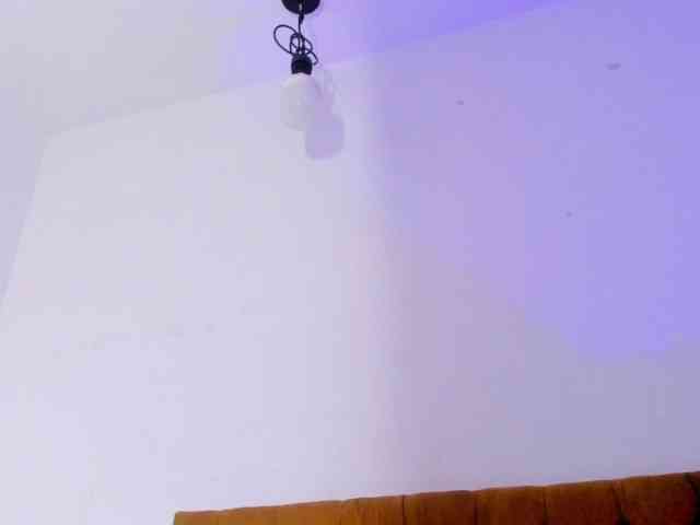Katty-West webcam