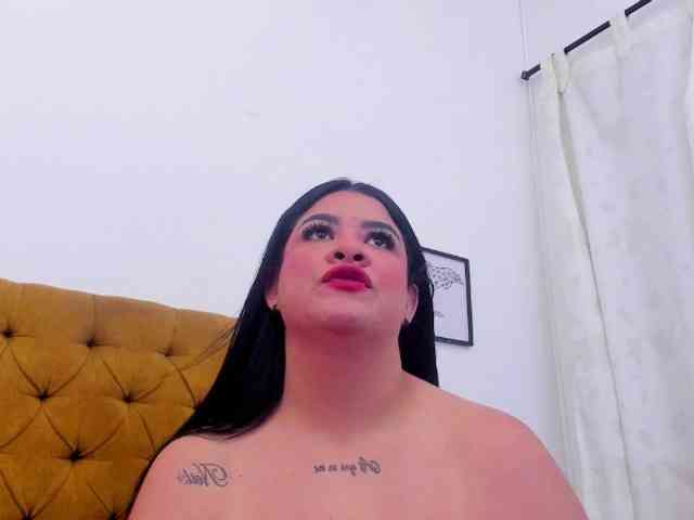 Katty-West webcam