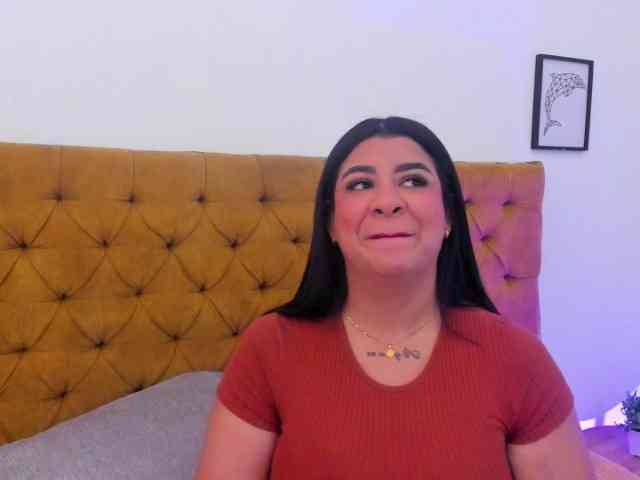 Katty-West webcam