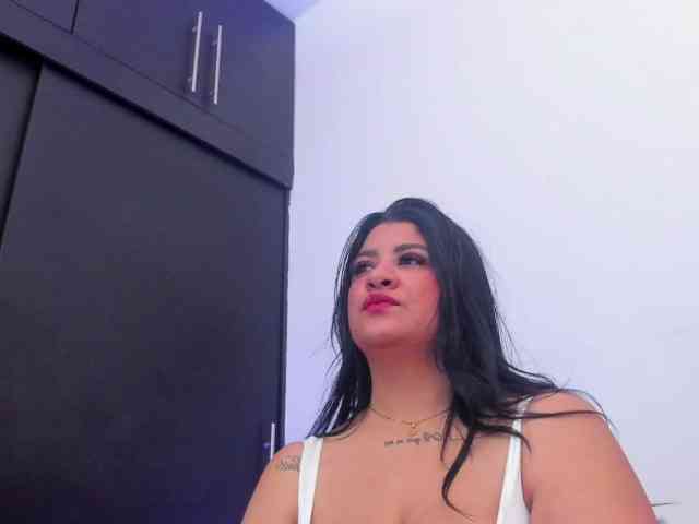 Katty-West webcam