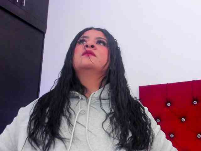 Katty-West webcam