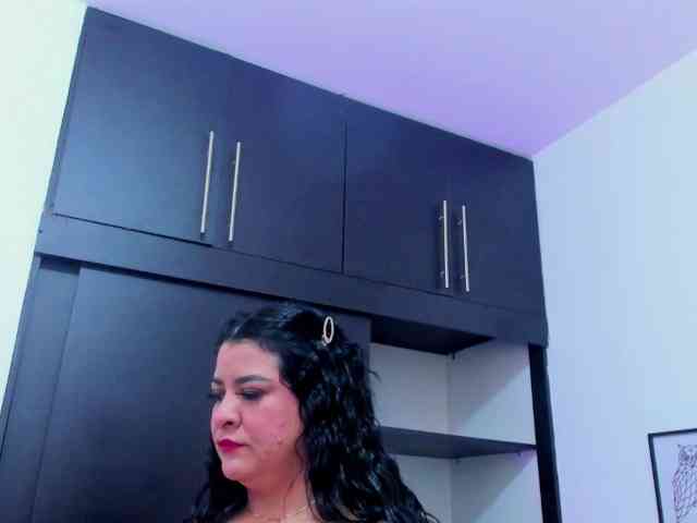 Katty-West webcam