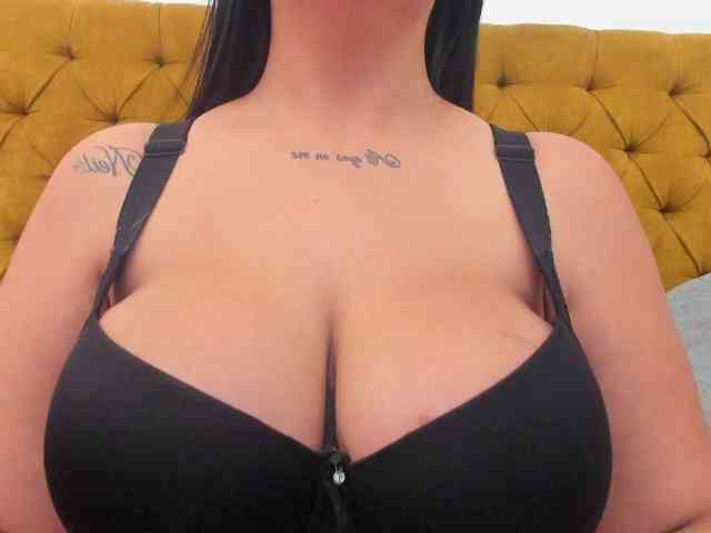 Katty-West webcam