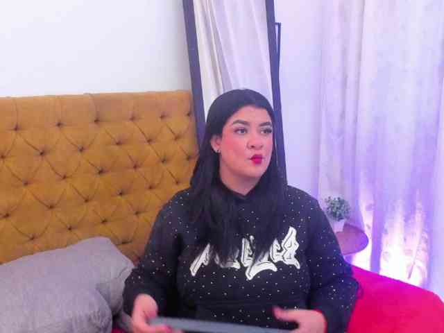 Katty-West webcam