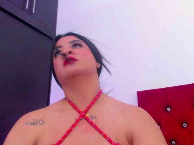 Katty-West webcam