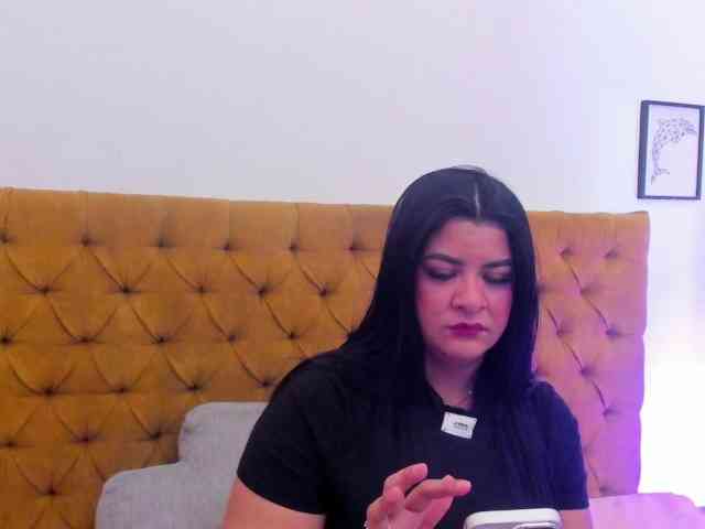 Katty-West webcam
