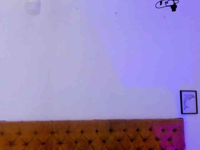 Katty-West webcam
