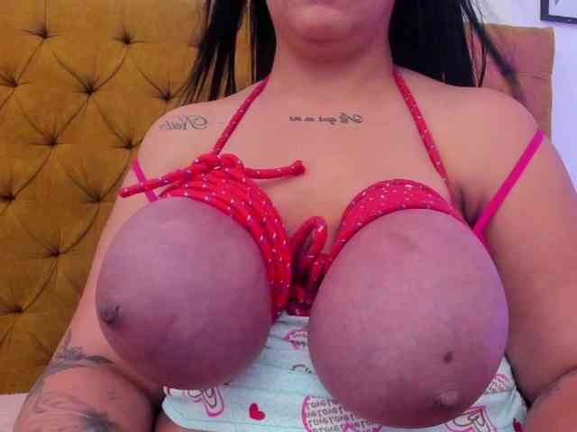Katty-West webcam