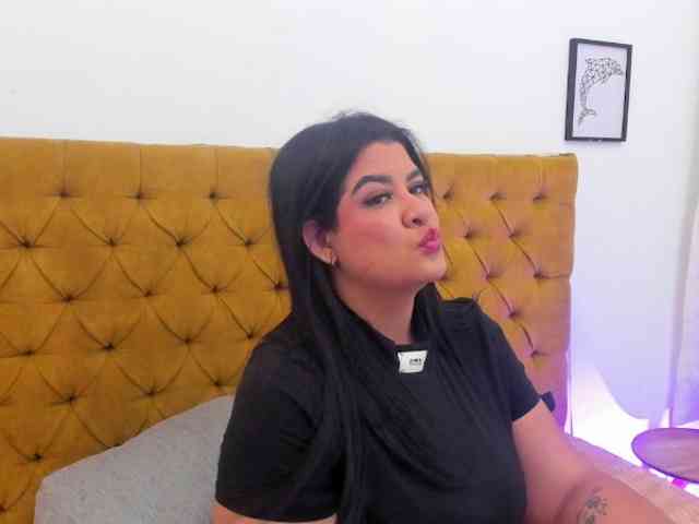 Katty-West webcam