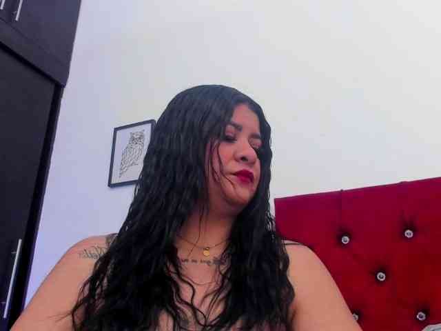 Katty-West webcam