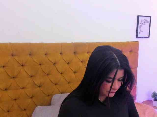 Katty-West webcam