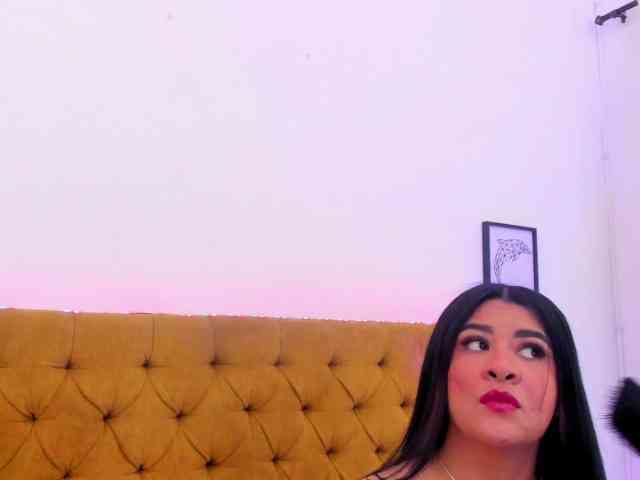 Katty-West webcam