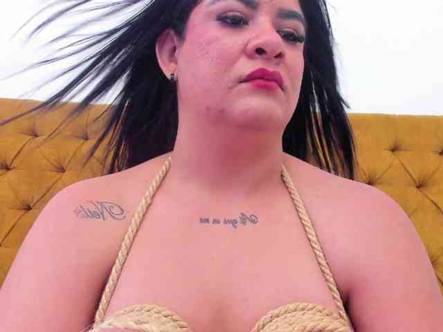 Katty-West webcam